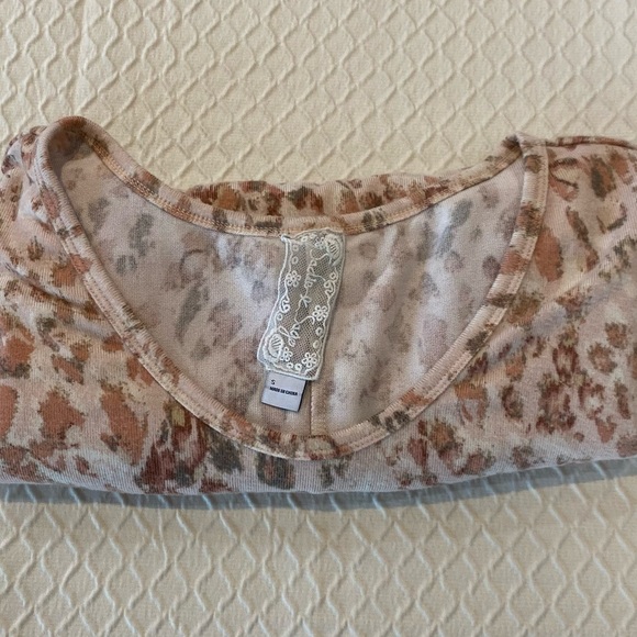 Sadie and Sage Long sleeve loose fitting/sweater. Lightweight. Pink/tan/brown. S - Picture 8 of 12